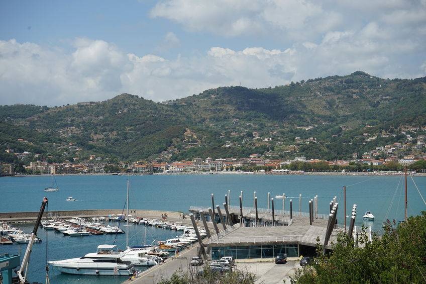 Porto di Sapri